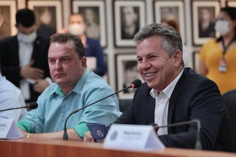 Governador de MT anuncia pacote de redução de impostos