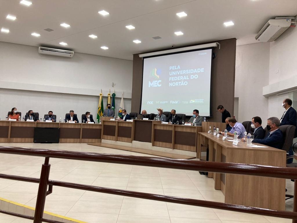 Ministro da Educação confirma universidade do Norte de Mato Grosso