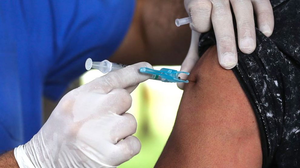 Mais de 1,1 milhão de mato-grossenses já estão imunizados
