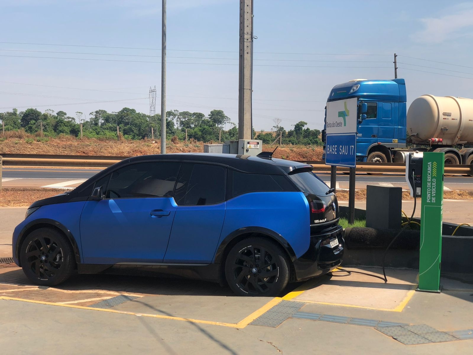 Postos de abastecimento de carros elétricos são instalados na BR-163