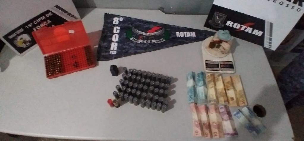 Homem é preso com 110 munições de armas de fogo