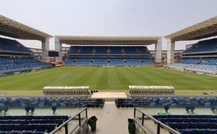 Governo autoriza retorno do público aos estádios de futebol