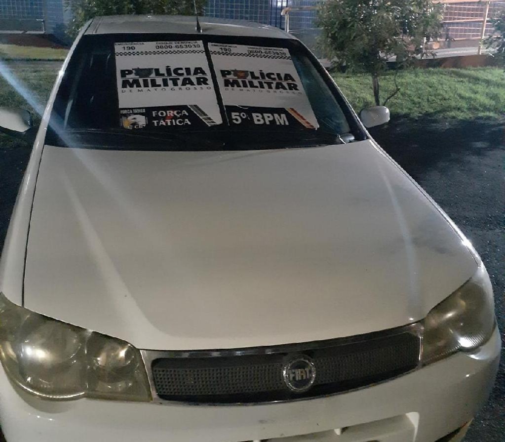 Polícia Militar recupera veículo roubado