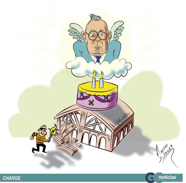Aquele bolo de aniversário que só falta ascender a velinha