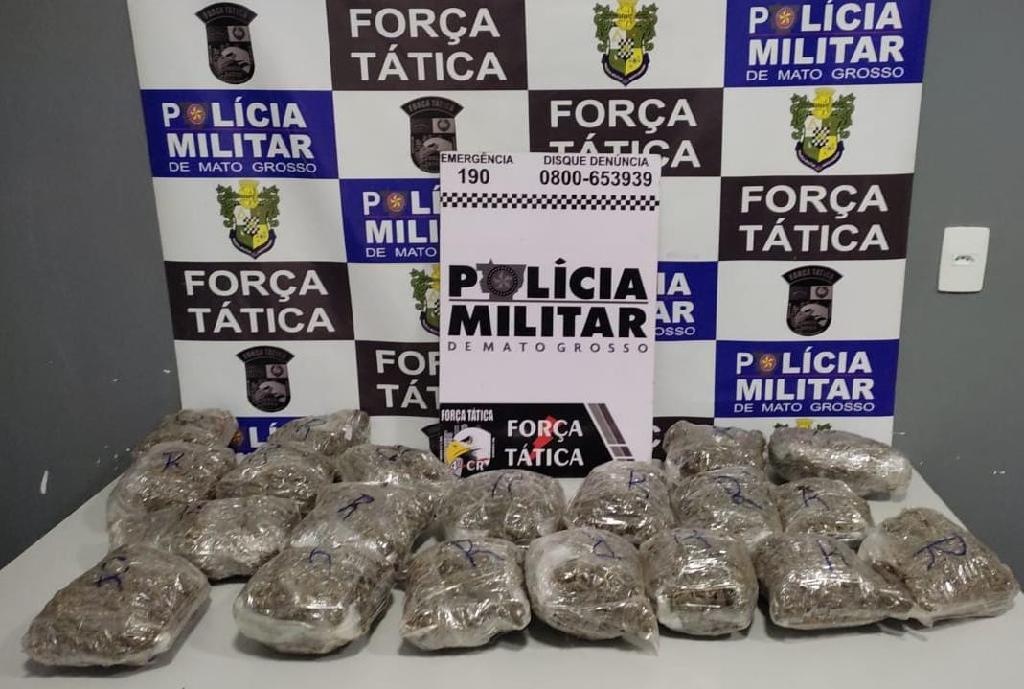 Força Tática prende suspeito em ônibus interestadual com 20 kg de skank