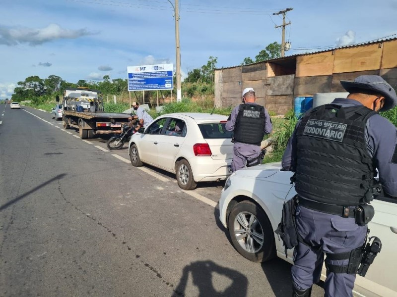 Batalhão de Trânsito aplicou 381 multas durante feriado