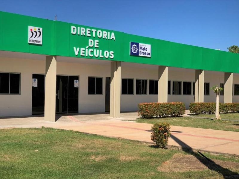 Detran-MT retoma prazos para transferência e emplacamento de veículos