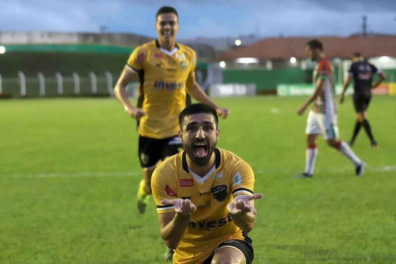 Sensação do Sport Sinop, Peu desbanca nomes de peso e assume artilharia do Mato-grossense