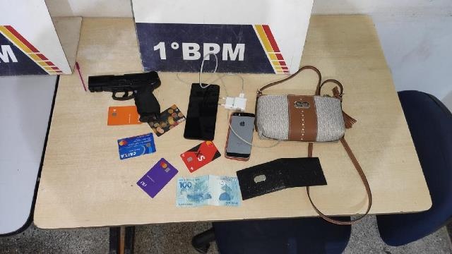 Polícia Militar prende homem e apreende adolescente por roubo