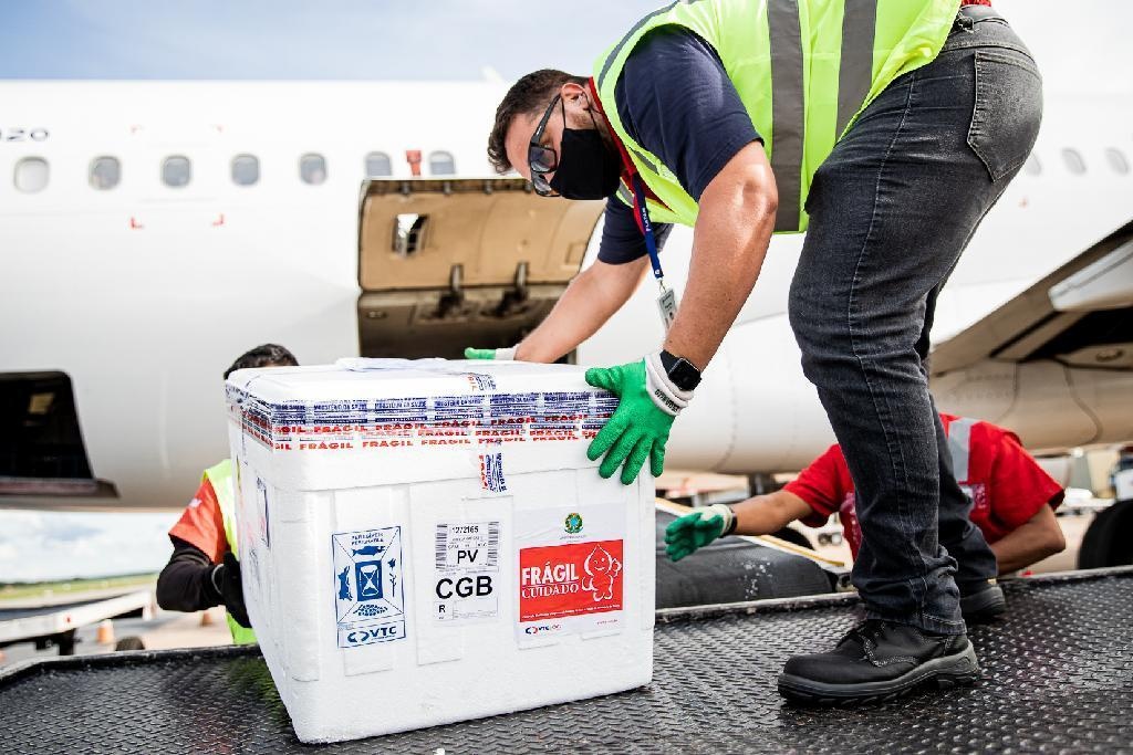 Mato Grosso recebe 241.650 doses de vacinas contra a Covid-19 nesta quarta e quinta-feira (23 e 24)