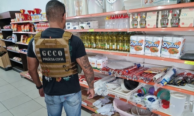 Parte de carga de óleo roubada é encontrada em prateleira de mercado