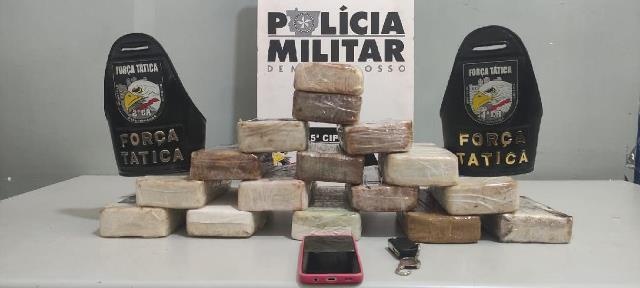 Polícia Militar apreende mais de 16 kg de pasta base de cocaína