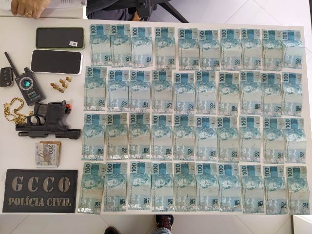 Polícia Civil apreende armas, explosivos e dinheiro com alvos da Operação Piratas do Agro