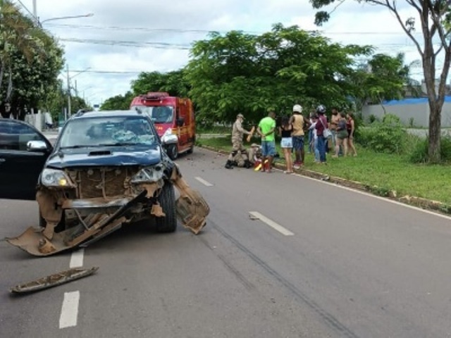 Sinop: Jovem fica ferido em colisão entre moto e SUV