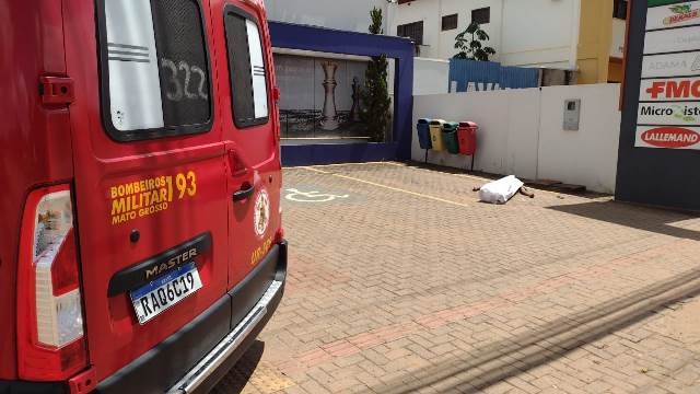 Corpo é localizado em pátio de empresa em Sinop