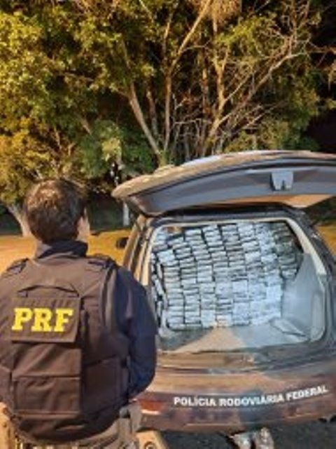 PRF apreende R$ 16 milhões em cocaína num caminhão em Cuiabá