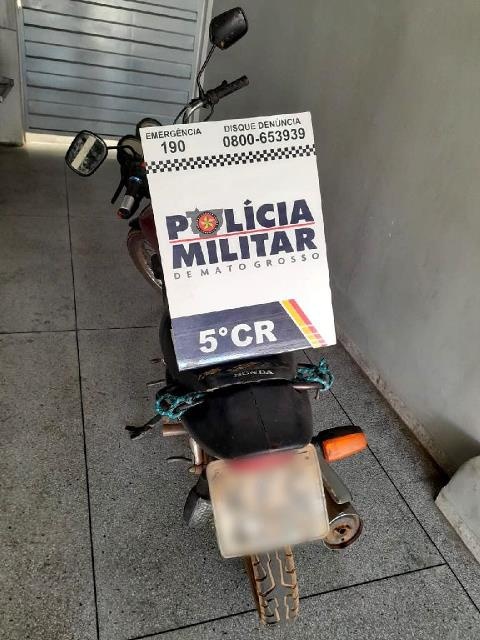 Suspeito é preso por receptação de motocicleta