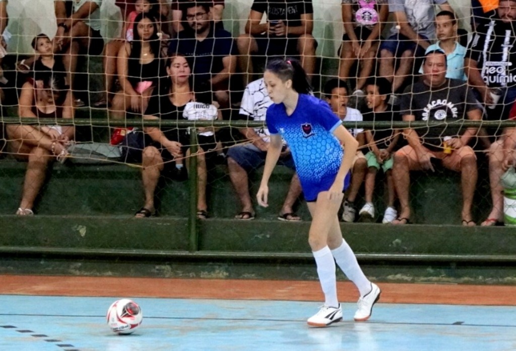 Goleadas e vaga na prorrogação marcam as semifinais do campeonato de futsal no Nortão