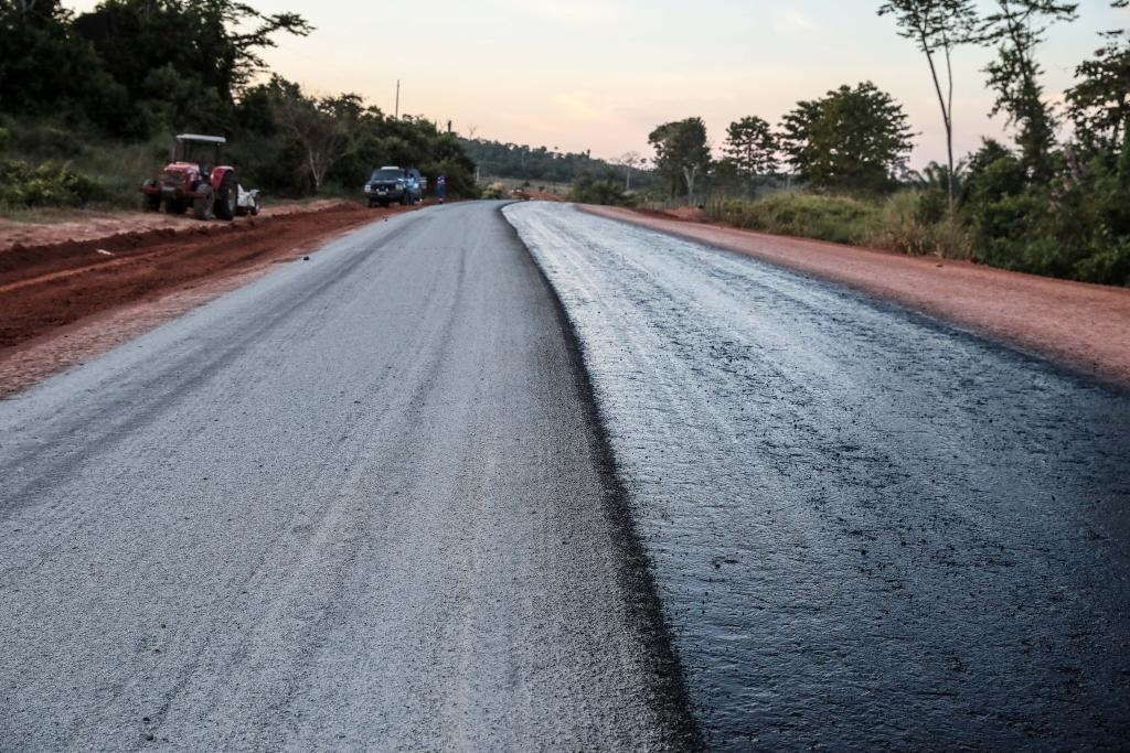 Governo lança licitações para asfaltar mais 90 km de rodovias