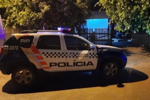 Mulher tenta matar o marido e acaba ferindo o filho