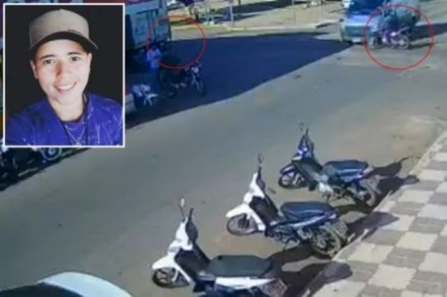Jovem é atingida por micro-ônibus, perde controle, bate e morre