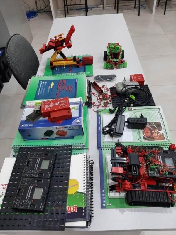 Prefeitura comprou kits de robótica de empresa investigada pela PF