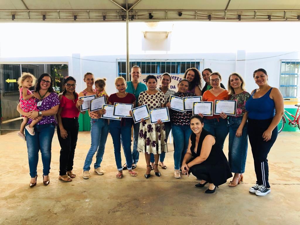 Curso de camareira forma 26 mulheres atendidas pelos CRAS