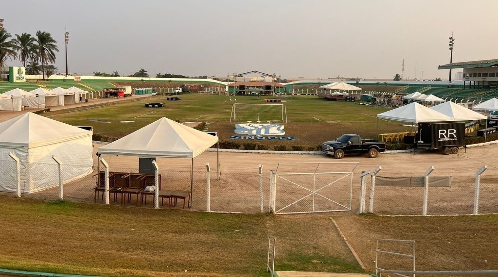Portões para show nacional de Leonardo serão abertos às 20 horas