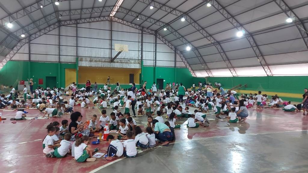 Projeto Pintando Sinop desenvolve pensamento artístico de alunos do ensino básico