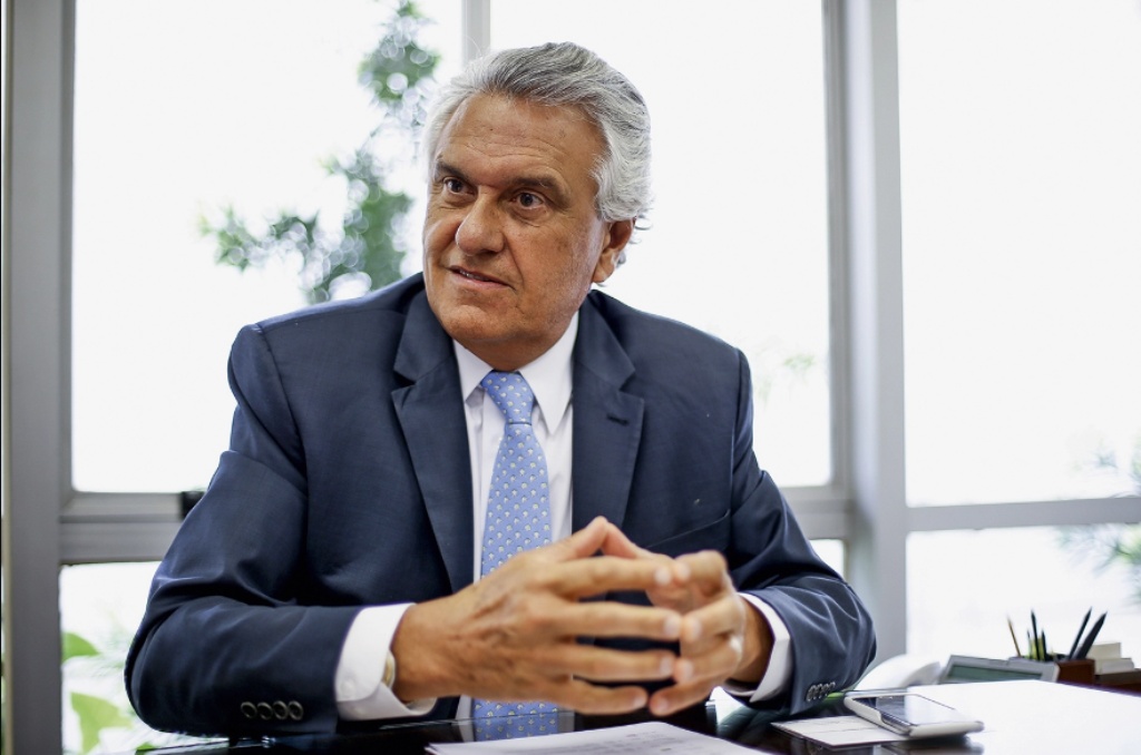 Caiado aumenta vantagem e pode ser reeleito no primeiro turno em Goiás