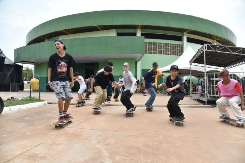 Cerca de 200 atletas participaram do 1º Circuito Mato-Grossense de Skate & Music