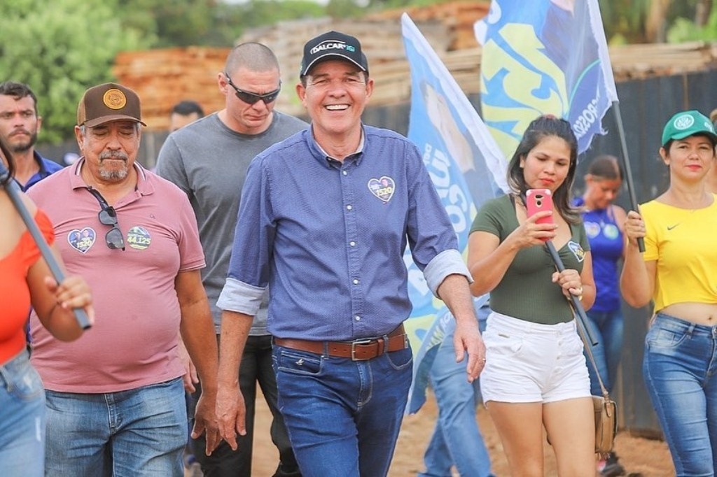 Deputado reeleito defende orçamento secreto: “fez o dinheiro chegar nos municípios”