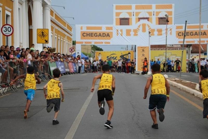 12ª Corrida do Reizinho reúne cinco mil pessoas no Sesc Arsenal