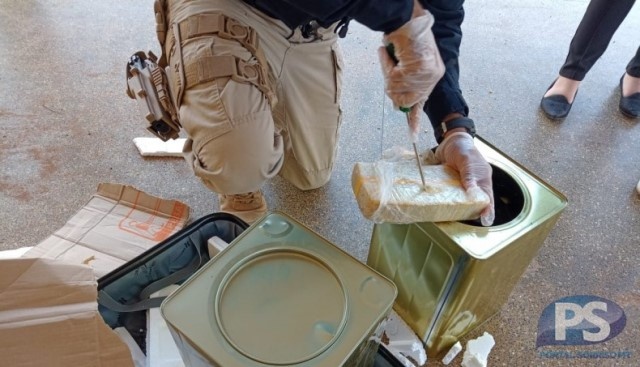 PRF de Sorriso apreende 70 kg de pasta base de cocaína em ônibus