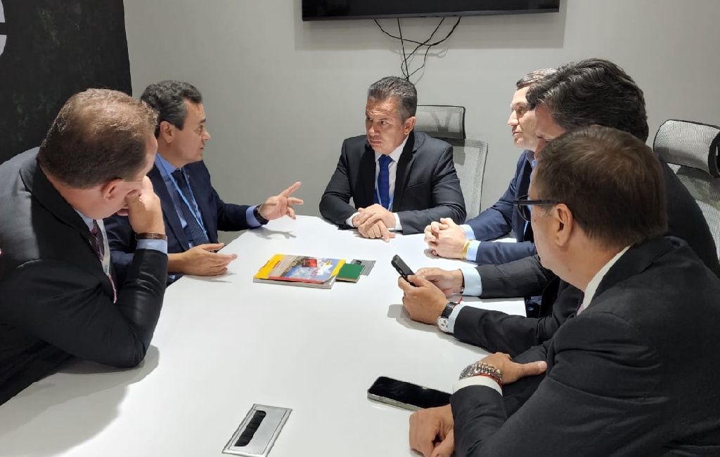 Mauro Mendes se reúne com presidente do Banco do Brasil e avança em tratativas para destravar concessão da BR-163
