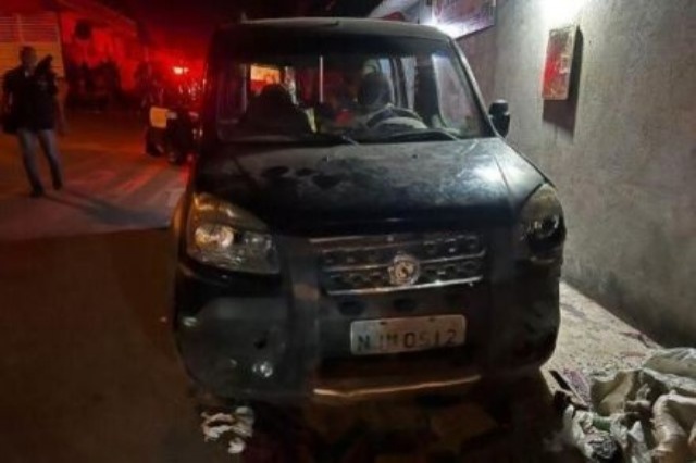 Policial atropela seis, saca arma e nega fazer teste de bafômetro