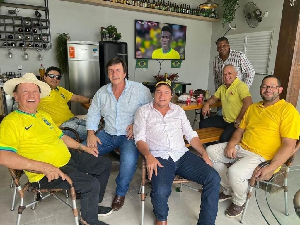 Base do prefeito articula Abreu para presidência