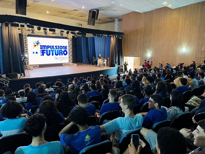 Assistência Social e Sine realizam o maior evento de tecnologia com jovens de Mato Grosso
