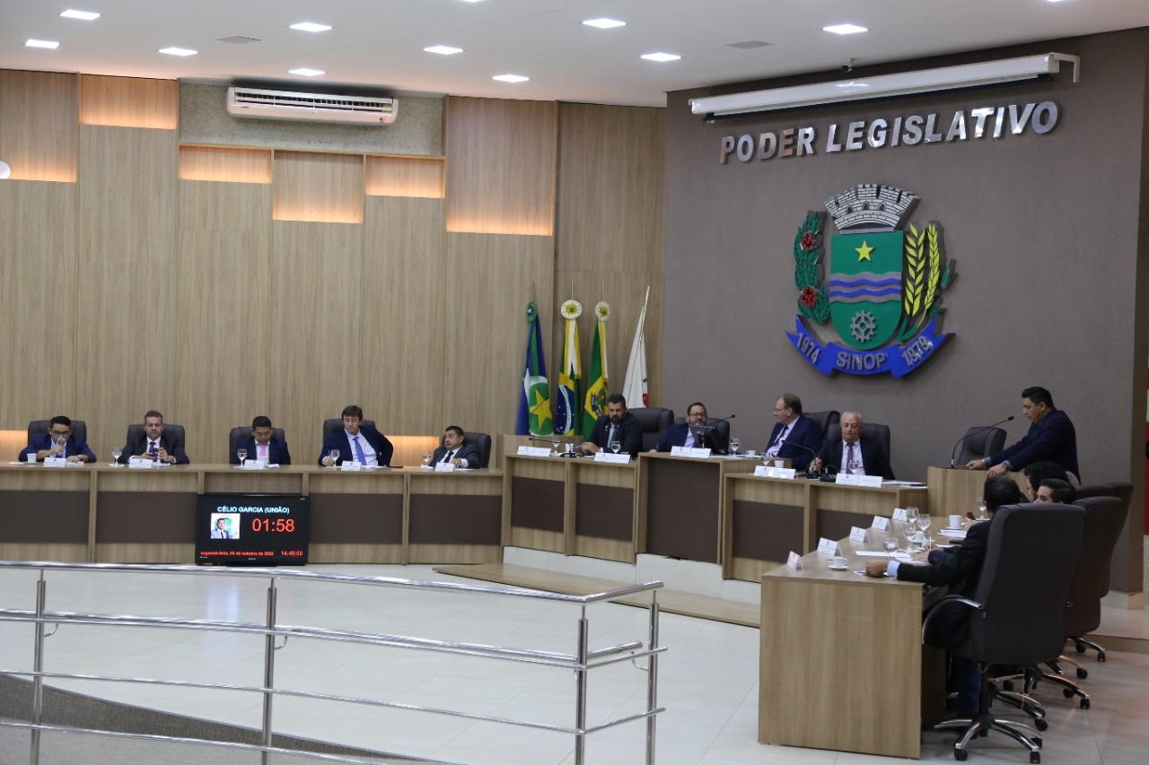 Vereadores divergem sobre encerramento da investigação contra Adenilson Rocha