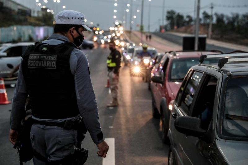 Mais de 1,6 mil pessoas foram presas durante a Operação Lei Seca em 2022