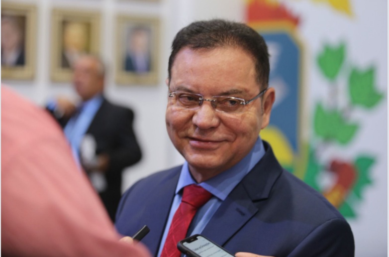 Com apenas 1 voto contrário, Botelho é eleito presidente da AL pela 4ª vez