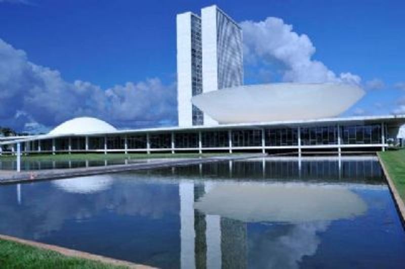 Cinco novatos são empossados como Deputados Federais nesta quarta