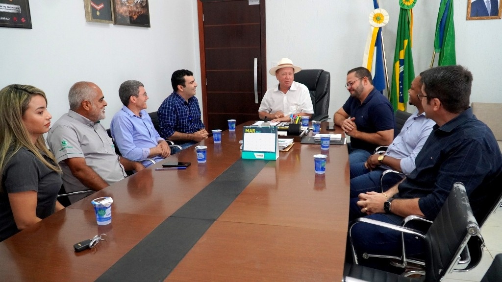 Diretores da CDL se reúnem com prefeito Dorner e debatem sobre ampliação do aeroporto