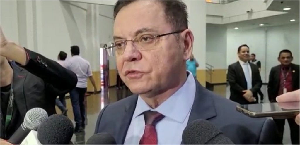 Deputado defende que motoristas furem o pedágio da BR-163