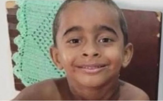 Polícia encontra corpo de menino de 5 anos morto pelo ex-namorado da mãe em MT