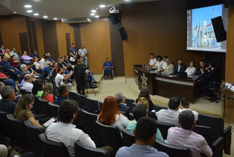 Seminário sobre alterações no repasse do ICMS reúne prefeitos e secretários municipais