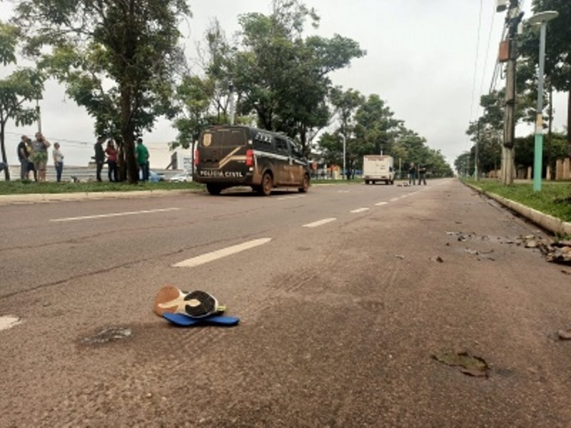 Motorista que atropelou e matou empresário se apresenta na delegacia