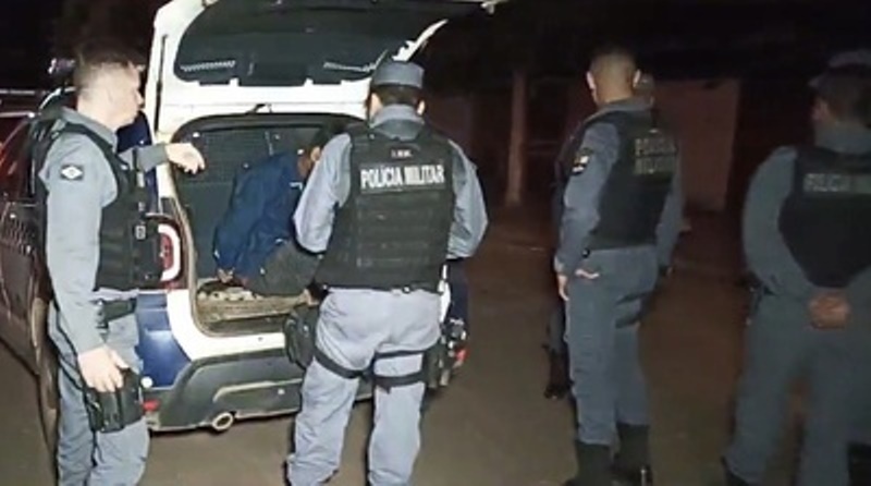 PM prende bandidos que roubaram dinheiro de farmácia