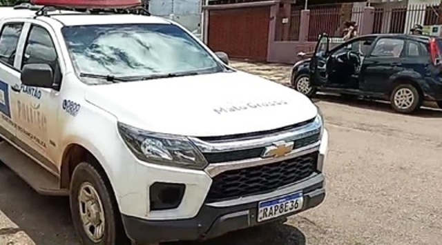 Carro roubado depois de tentativa de homicidio contra advogado é localizado