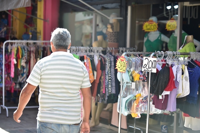 Comerciantes precisarão informar taxas de juros de vendas a prazo e no crédito